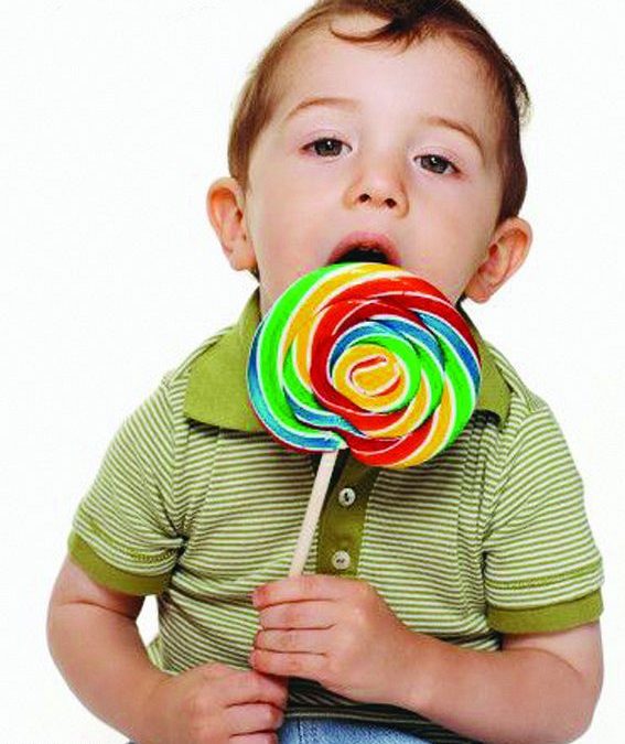 أسنان أطفالنا.. العناية خير من العلاج!